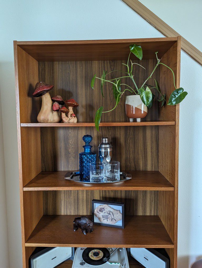 Danish Modern Tall Teak Bookshelf / 5 Tiered MCM Wood Display