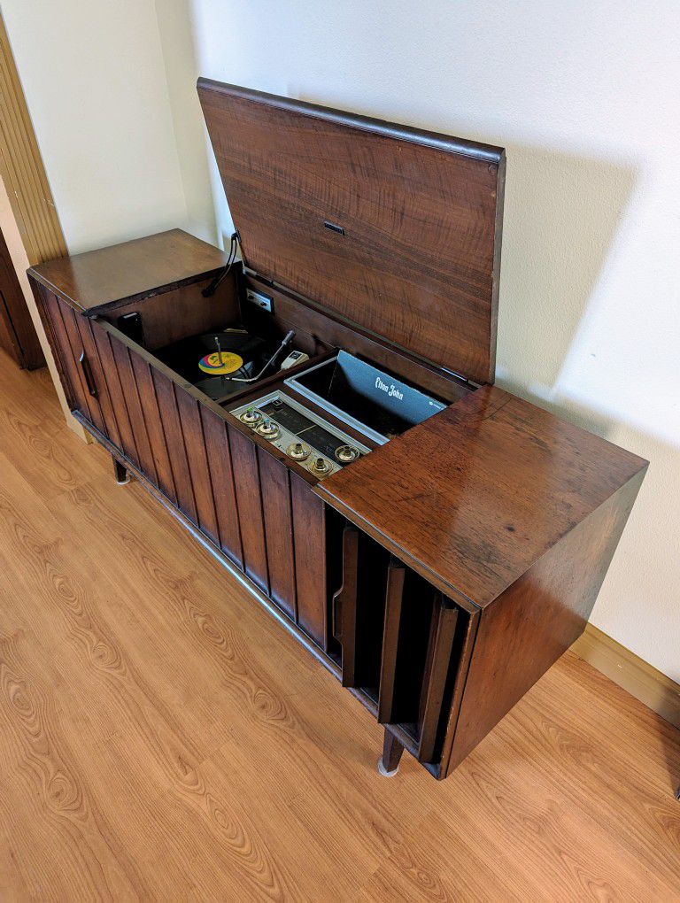 MCM Vintage Record Player Cabinet w/ Louvered Doors