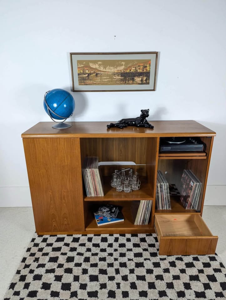 Danish Modern Teak Media Cabinet / Record Player Stand & Storage