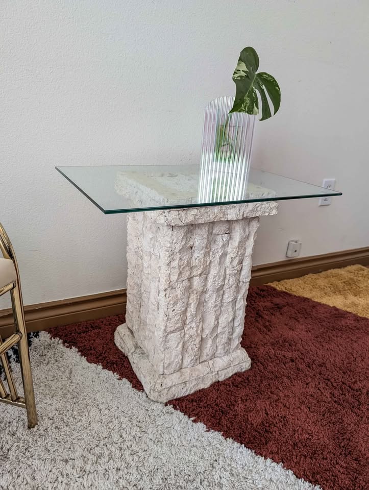 Postmodern Little End Table / Plant Stand Pillar