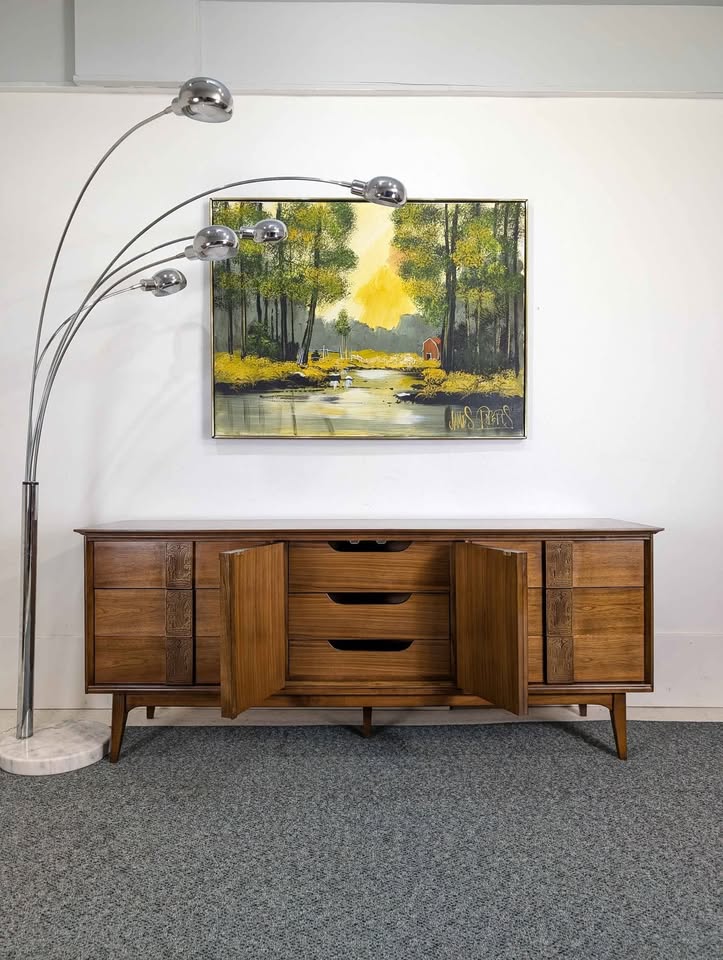 1960's Mid Century Modern Bassett Mayan 9 Drawer Walnut Dresser