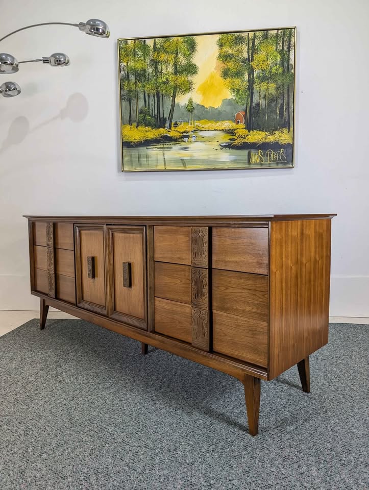 1960's Mid Century Modern Bassett Mayan 9 Drawer Walnut Dresser