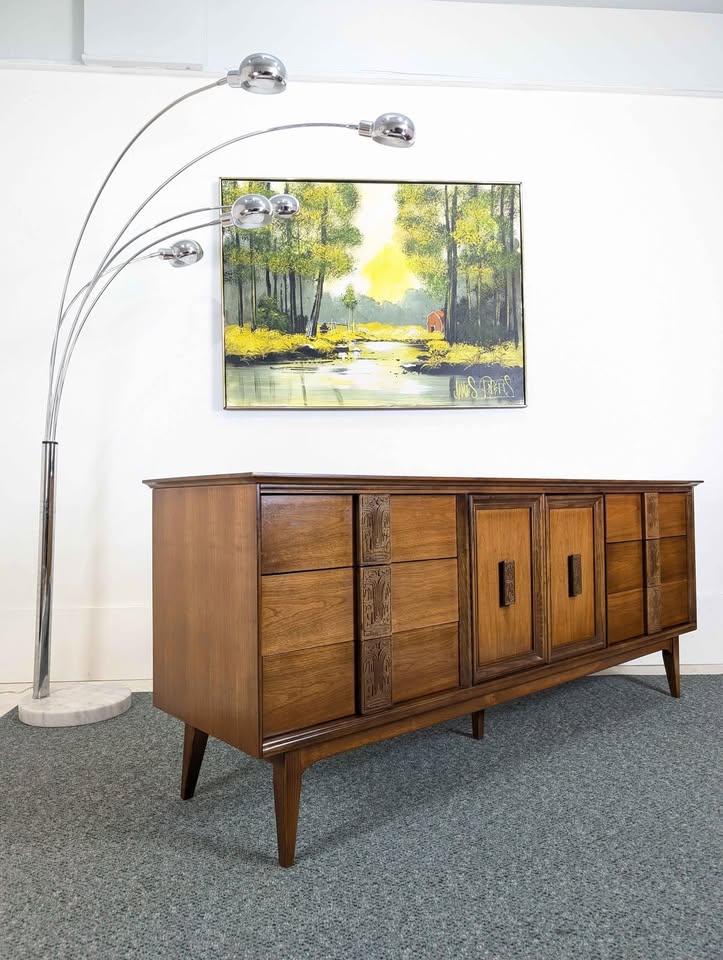 1960's Mid Century Modern Bassett Mayan 9 Drawer Walnut Dresser