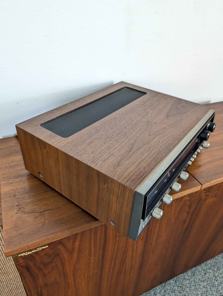 Vintage Kenwood KR-5200 Stereo Amplifier Receiver