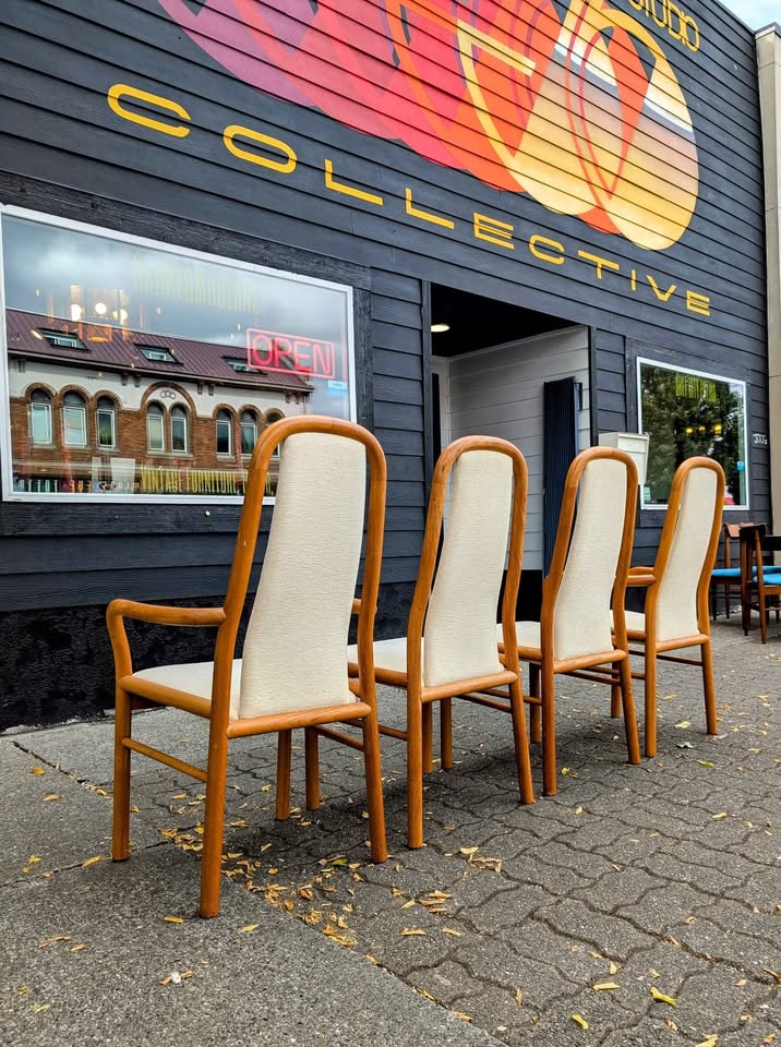 Set of 4 MCM Danish Modern Teak Dining Chairs by Boltinge