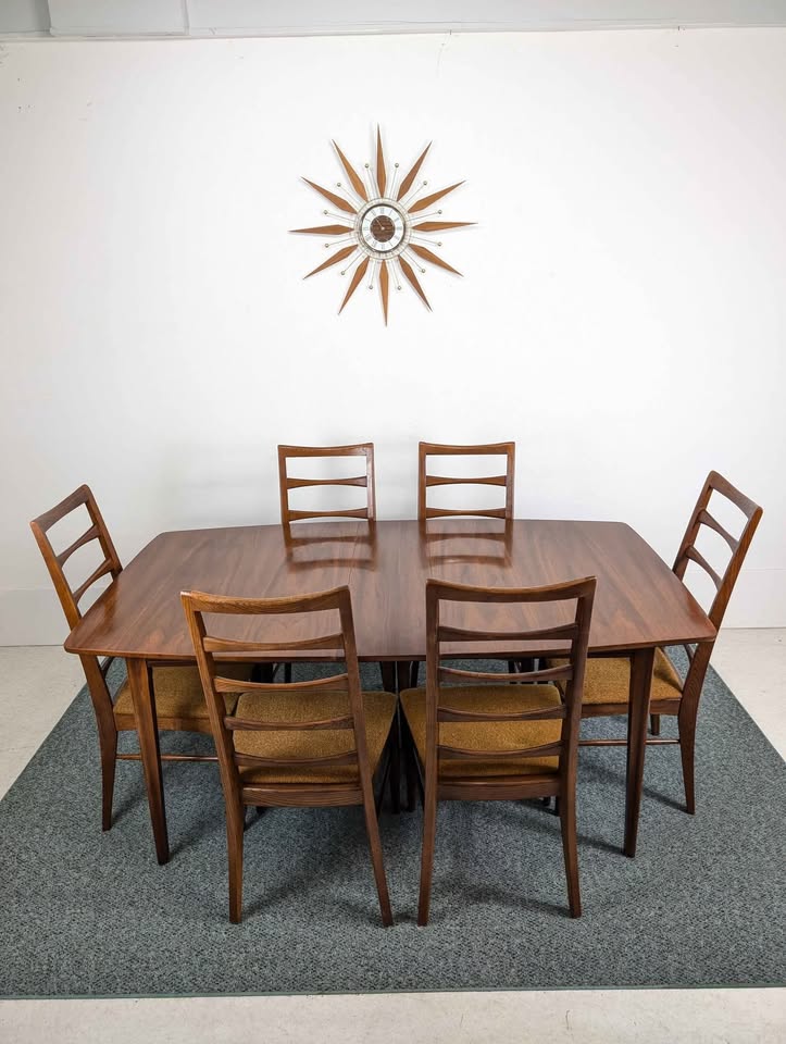 MCM Walnut Dining Table & 6 Chair Set by Broyhill Lenoir
