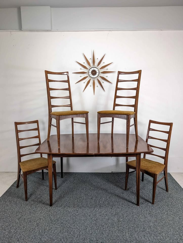 MCM Walnut Dining Table & 6 Chair Set by Broyhill Lenoir
