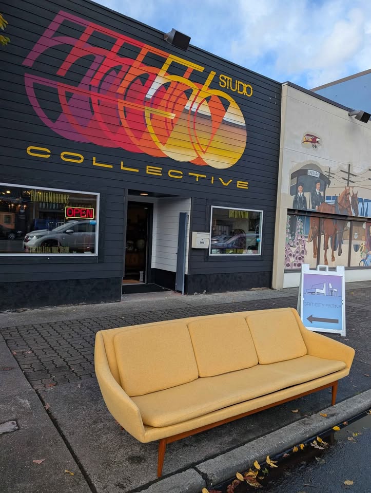 Gorgeous Scandinavian Sofa by Gerhard Berg for Lk Hjelle