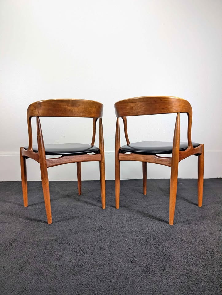 Danish Teak Model 16 Chairs by Johannes Andersen for Uldum