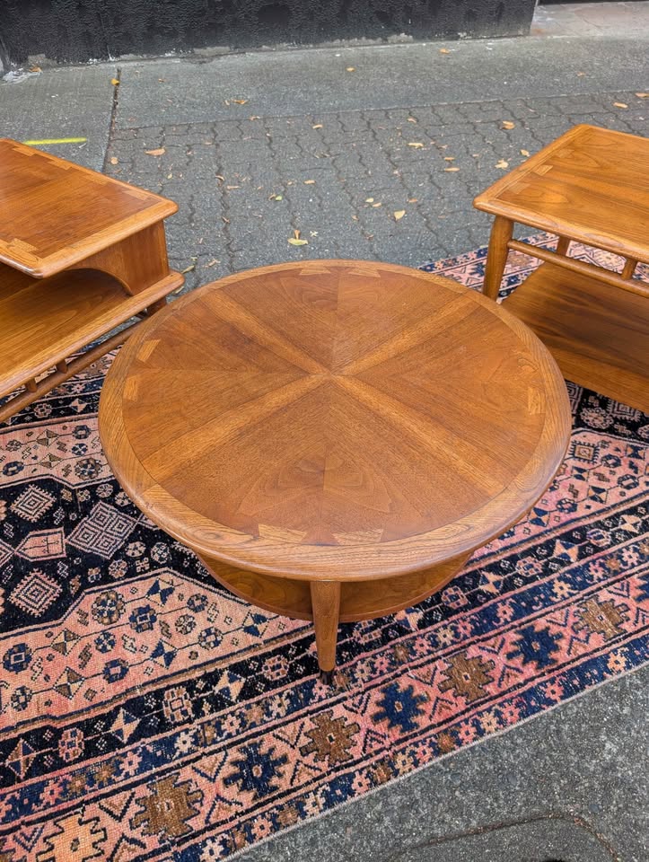 Gorgeous Set of Vintage MCM Lane Acclaim Walnut & Elm Living Room Tables