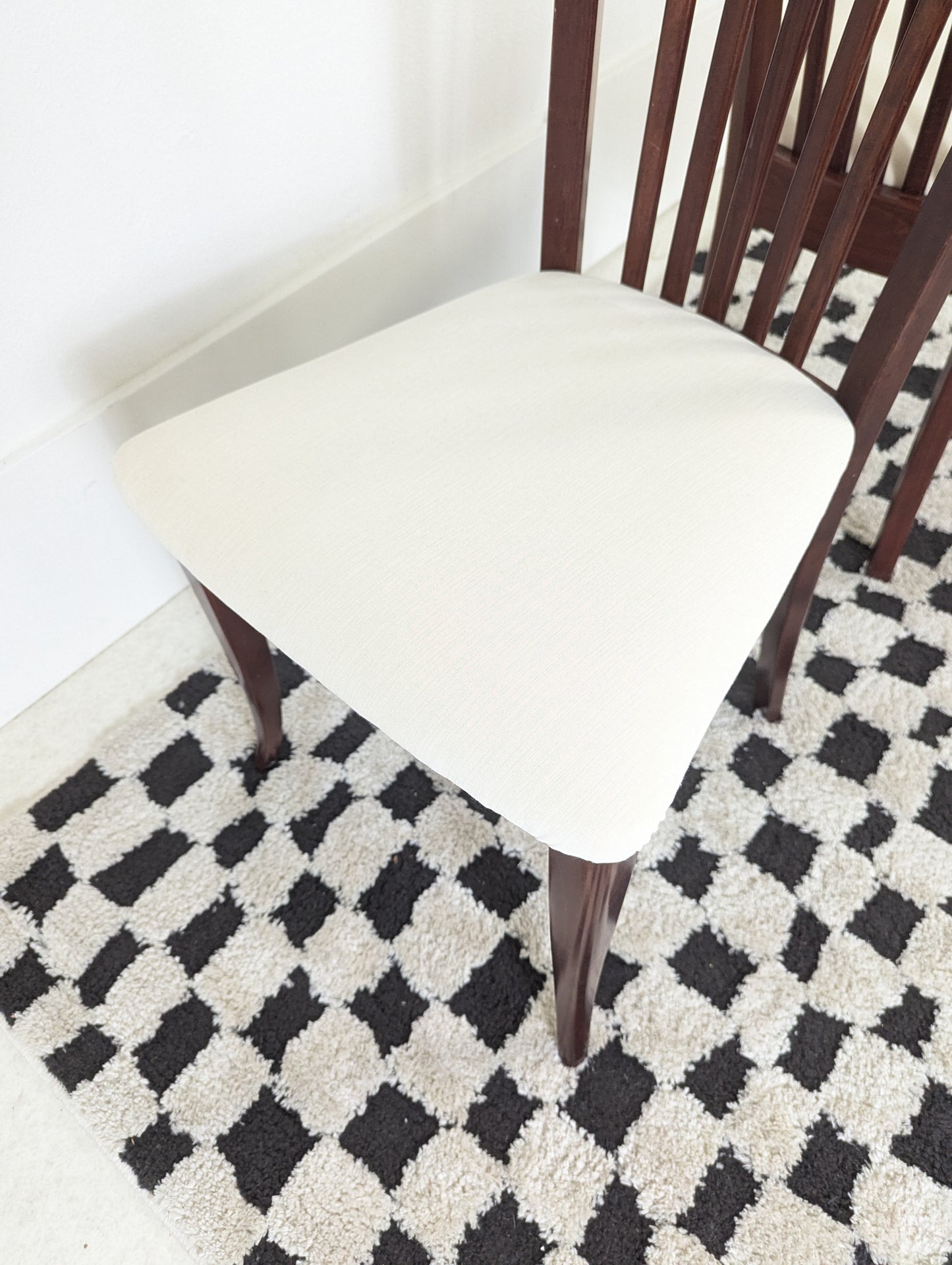 Set of 8 Italian Rosewood Dining Chairs by Anthony Sibau