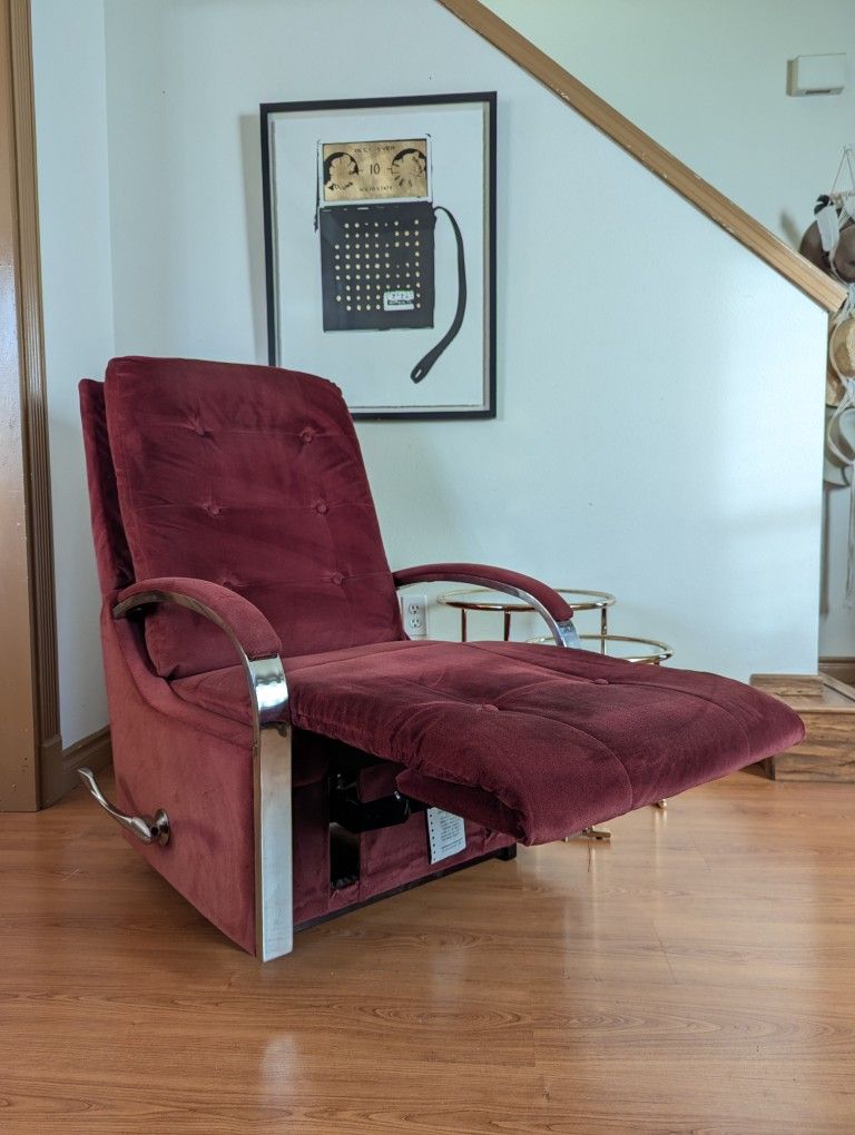 Cranberry Velvet Zero Gravity LA Z BOY Rocker Recliner Chair