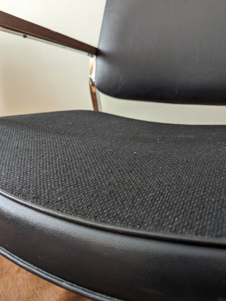 Pair Mid Century Modern Black Chrome Tanker Desk Lounge Office Chairs