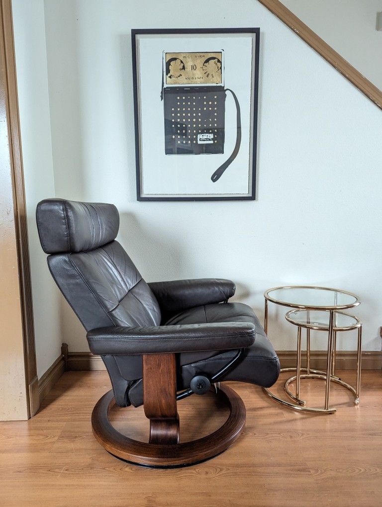 Ekornes Stressless Brown Leather Lounge Chair Recliner