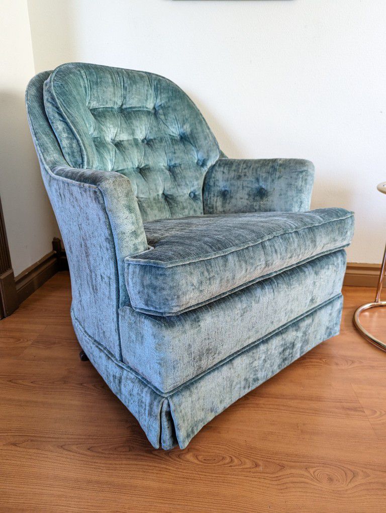 Mid Century Velvet Rocker / Tufted Back Vintage Boho Rocking Chair