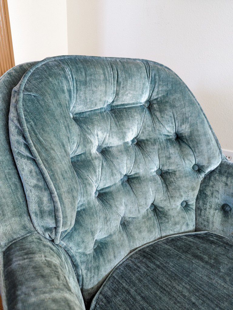 Mid Century Velvet Rocker / Tufted Back Vintage Boho Rocking Chair