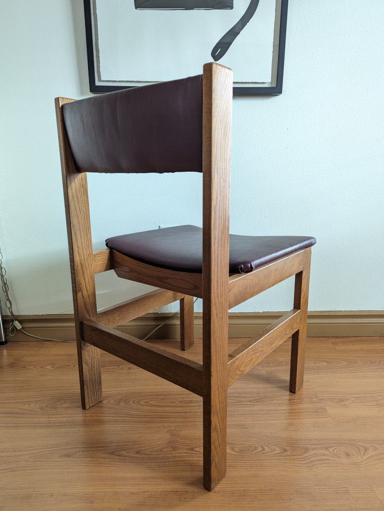 Scandinavian Designed Oak Side / Accent / Desk Chair by Doerksen & Gronau Ltd.