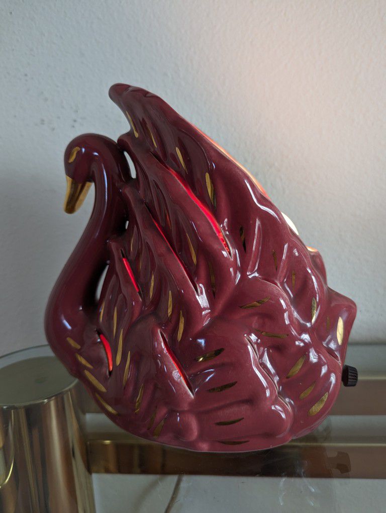 Mid Century Vintage Raspberry & Gold Ceramic Swan Table Lamp Statue