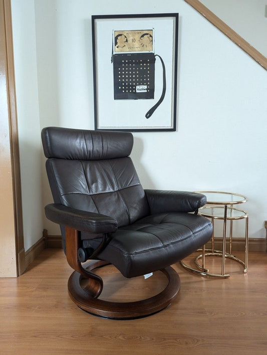 Ekornes Stressless Brown Leather Lounge Chair Recliner