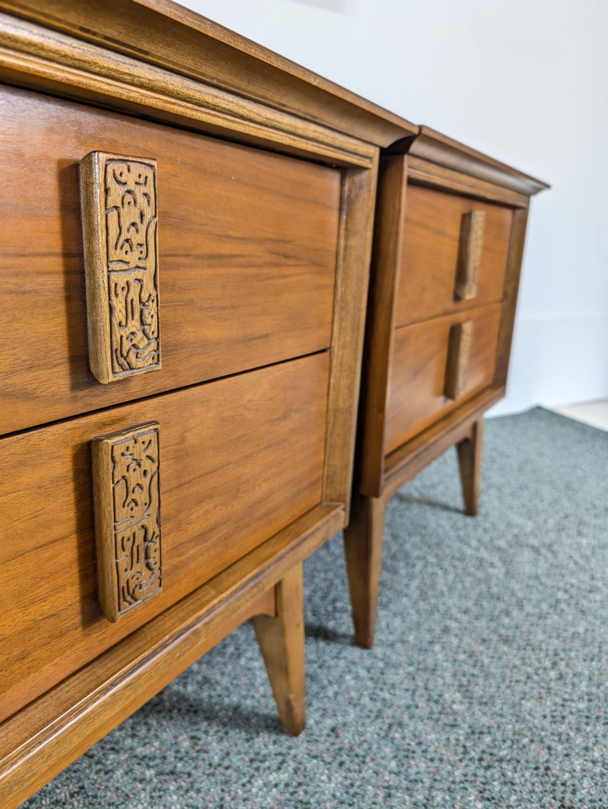 Pair of Walnut MCM Mayan Nightstands by Leo Jiranek for Bassett