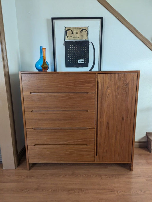Danish Modern Teak Gentlemans Dresser Chest