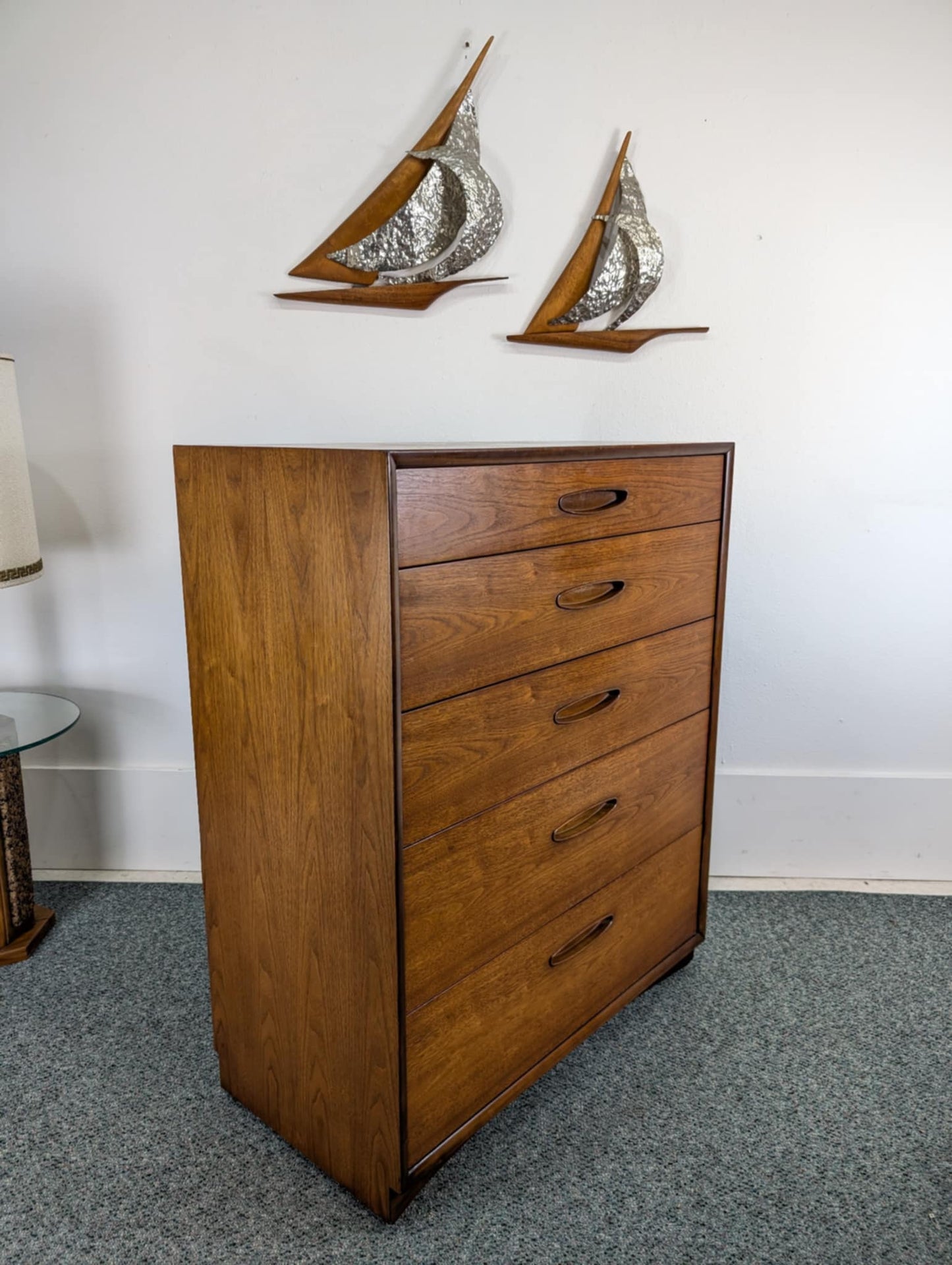 Stunning MCM Henredon Circa '60 Five Drawer Walnut Highboy Dresser