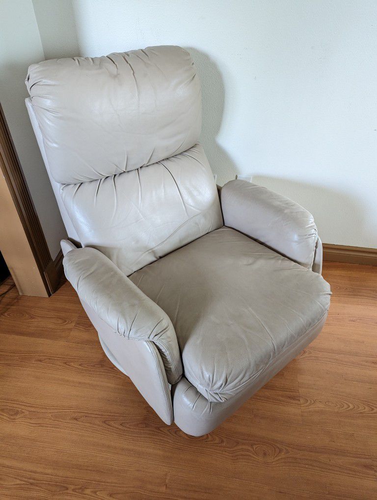 Modern Swivel, Rocker, Leather Lounge Chair Recliner by Barcalounger