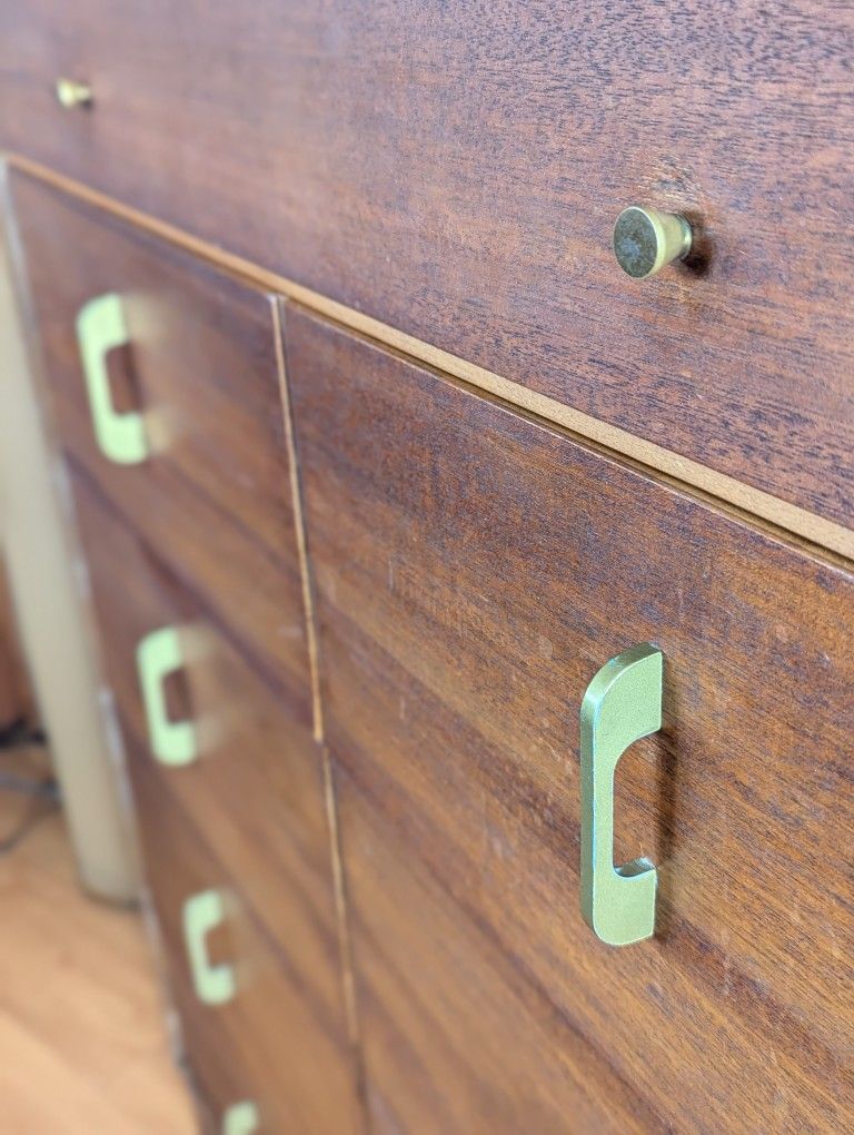 Mid Century Modern Antique 5 Drawer Highboy Dresser