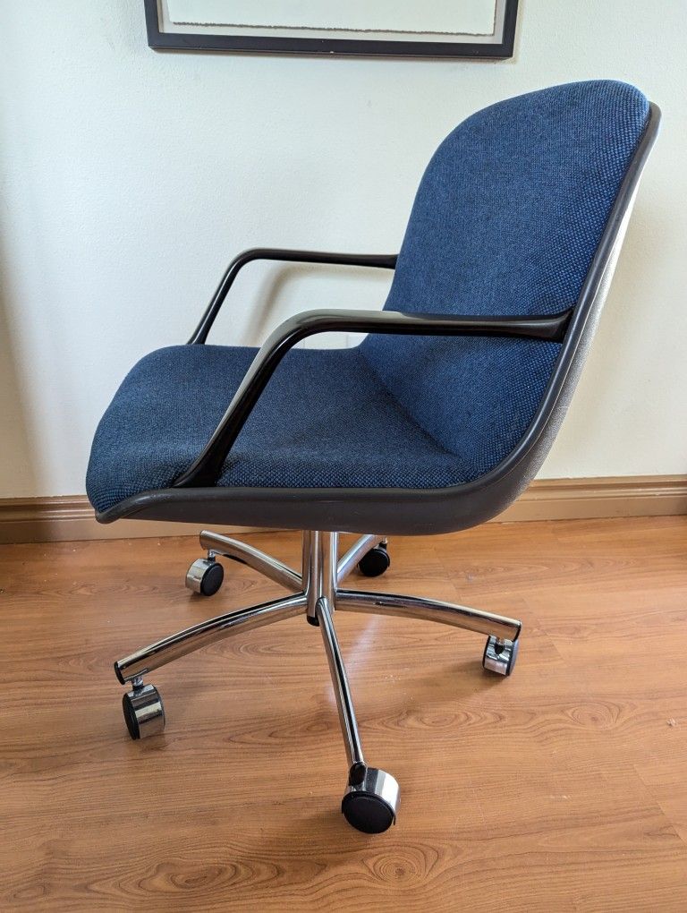 MCM Charles Pollock Style Blue Tweed Rolling Desk Chair by Steelcase