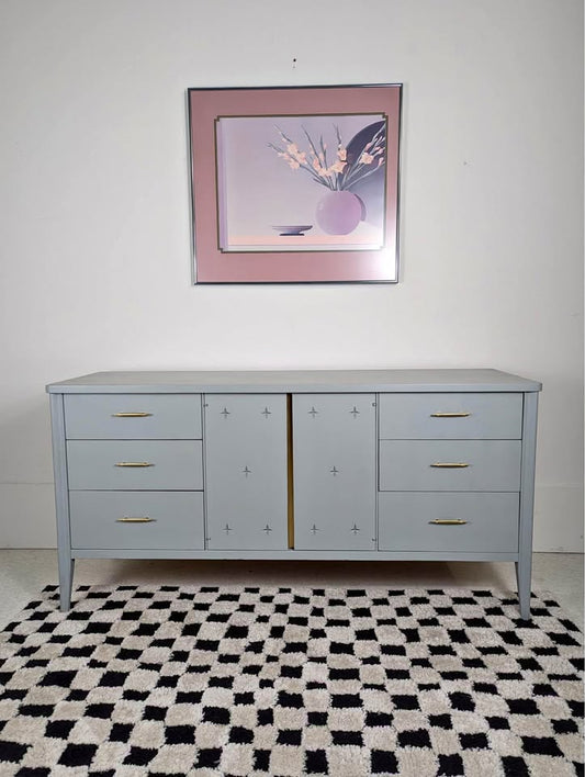 MCM “Saga Collection” 9 Drawer Lowboy Triple Dresser by Broyhill