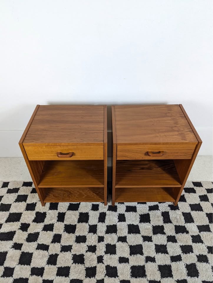 Pair of Danish Modern Single Drawer Teak Nightstands