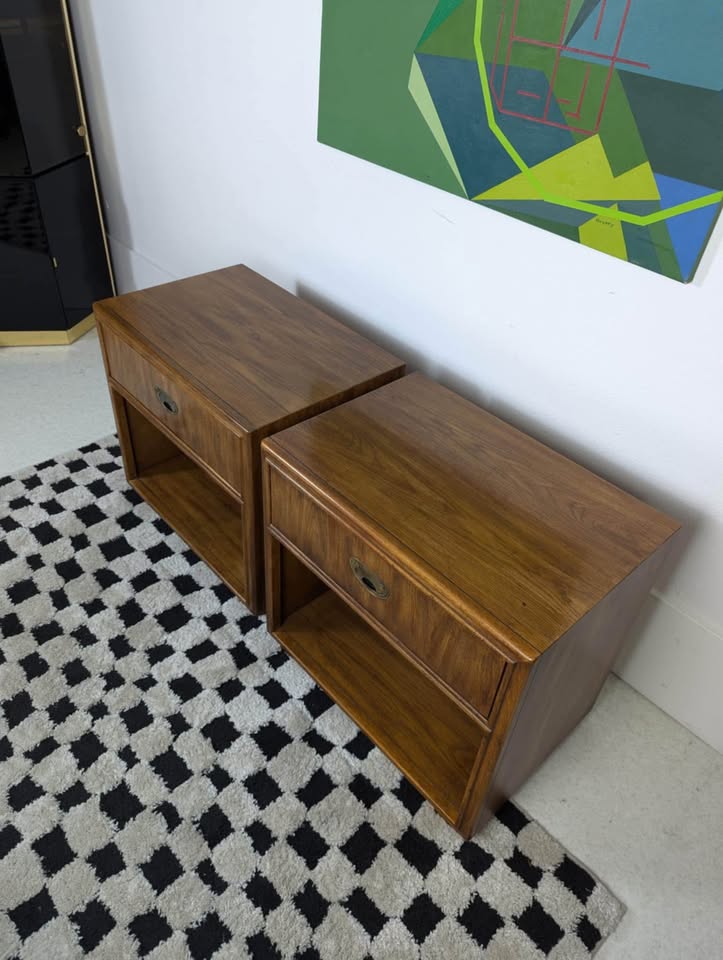 Mid Century Modern Pair of Walnut Nightstands by Drexel
