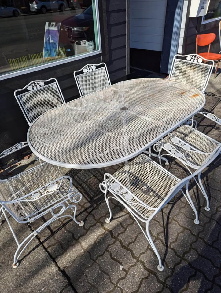Mid Century Wrought Iron Patio Table & 6 Chair Set by Russell Woodard