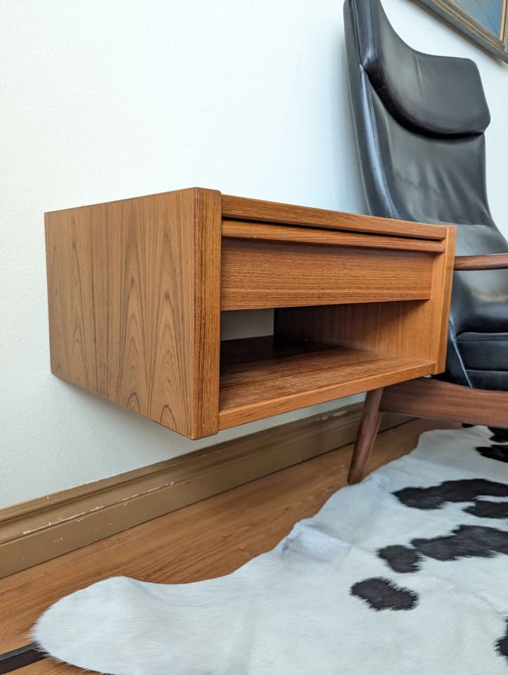 Danish Teak Floating End Tables / Nightstands by Kai Kristiansen for Feldballes Mobelfabrik