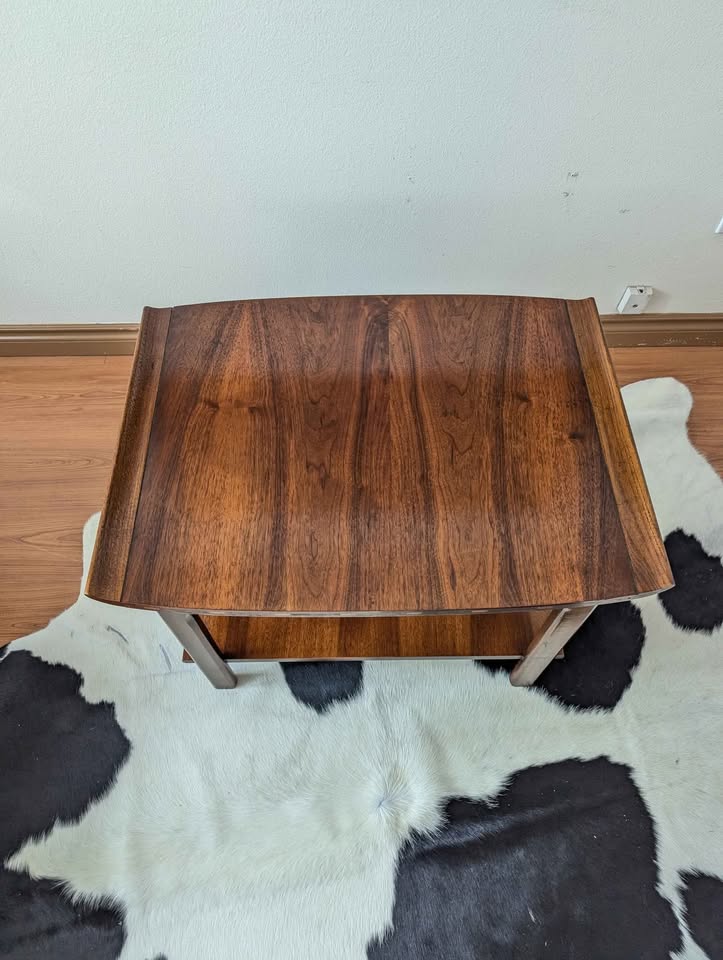 MCM Vintage Lane Vogue Collection Walnut End Table