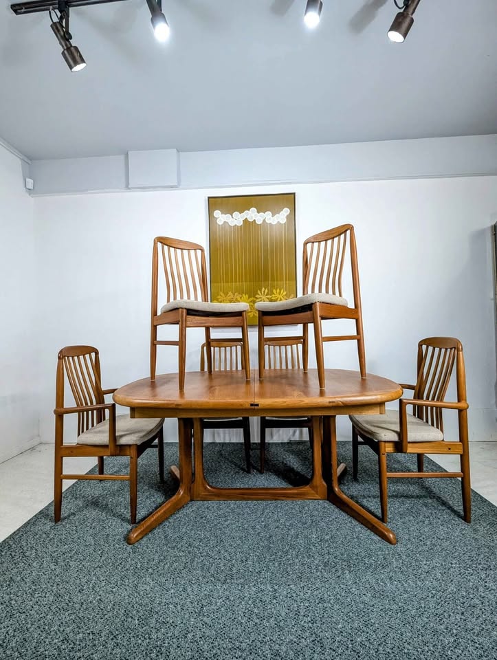 Danish Modern Solid Teak Dining Table Set w/ 6 Chairs by Benny Linden