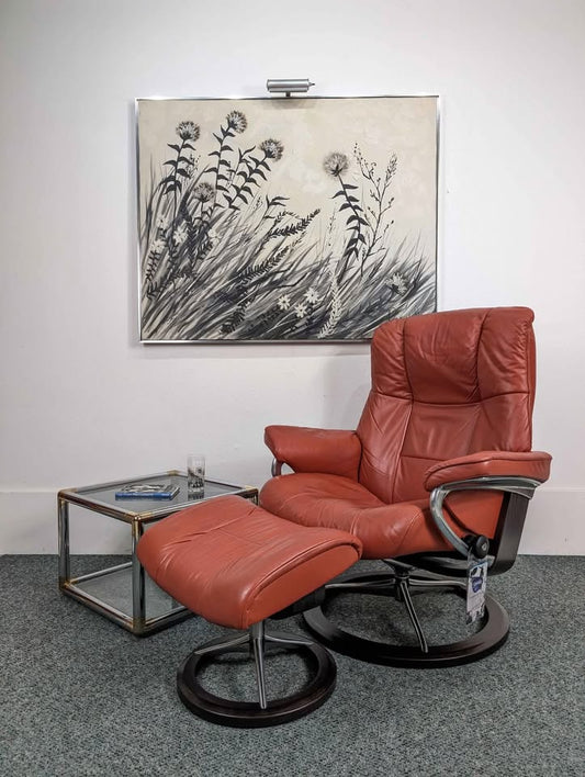 Ekornes Stressless Large Mayfair Leather Lounge Chair Recliner & Ottoman