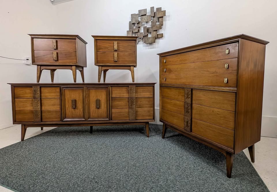Mid Century Modern Bassett Mayan 6 Drawer Walnut Highboy