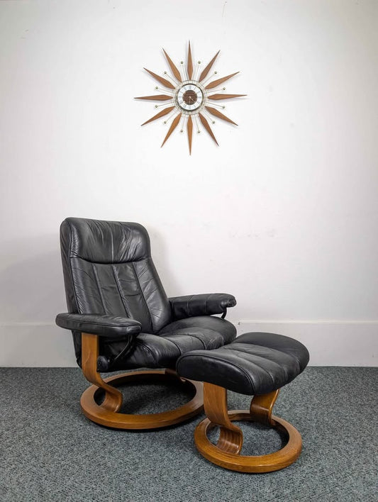 Ekornes Stressless Black Leather Lounge Chair Recliner & Ottoman