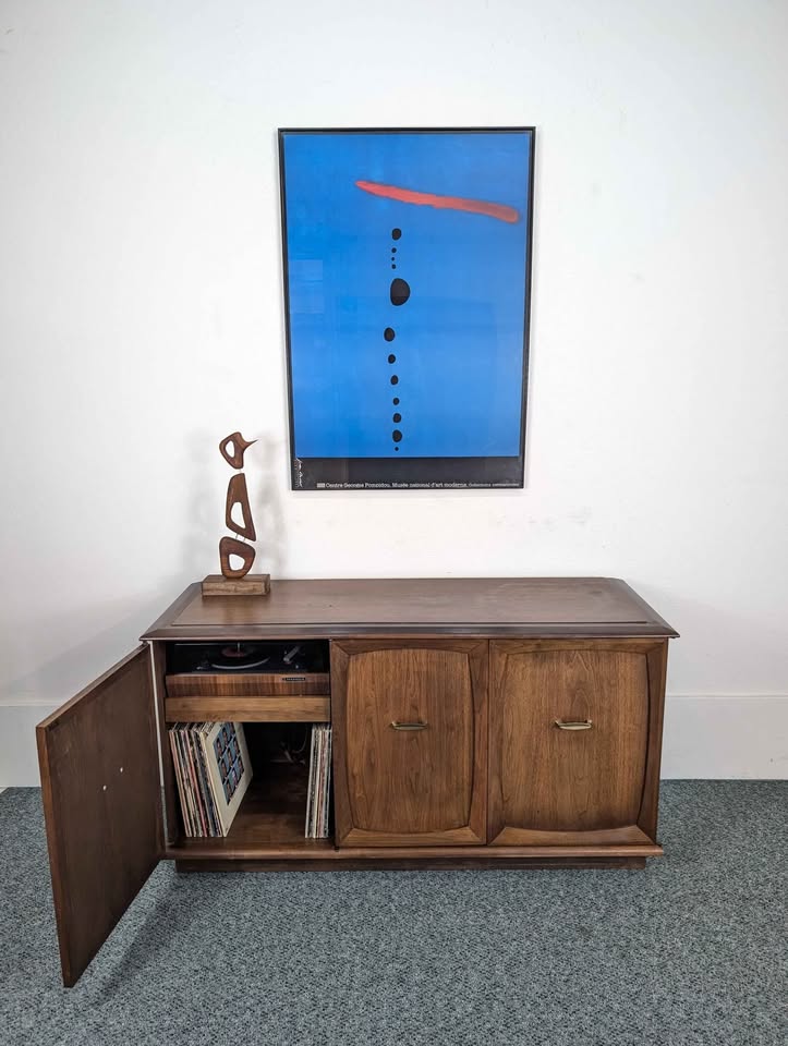 MCM Walnut Record Player Cabinet & Vinyl Storage Credenza by Altec Lansing
