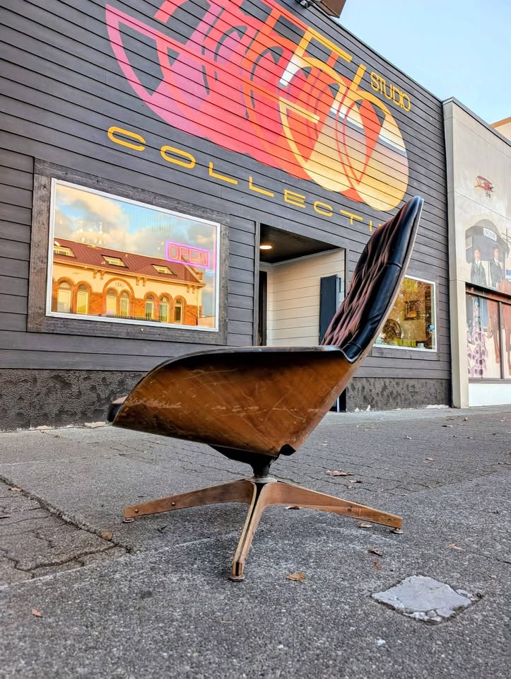 Iconic MCM Mr. Chair by George Mulhauser for Plycraft