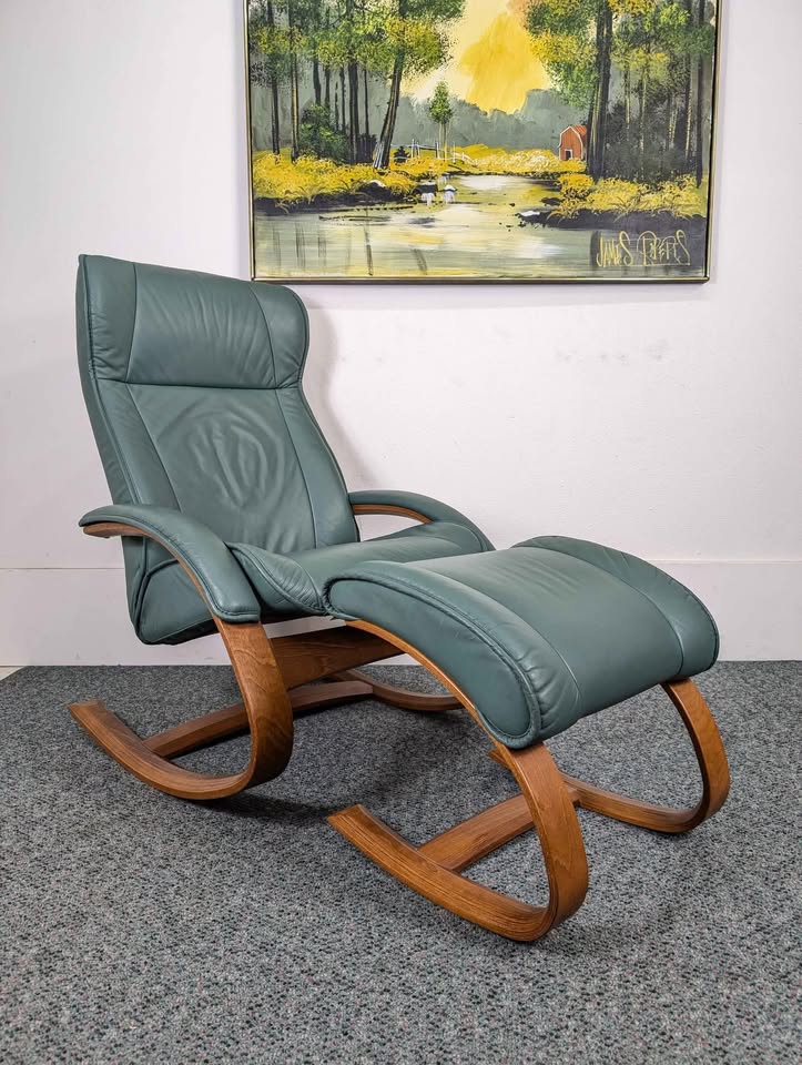 Ekornes Stressless Teak & Leather Lounge Chair Rocker Recliner & Ottoman