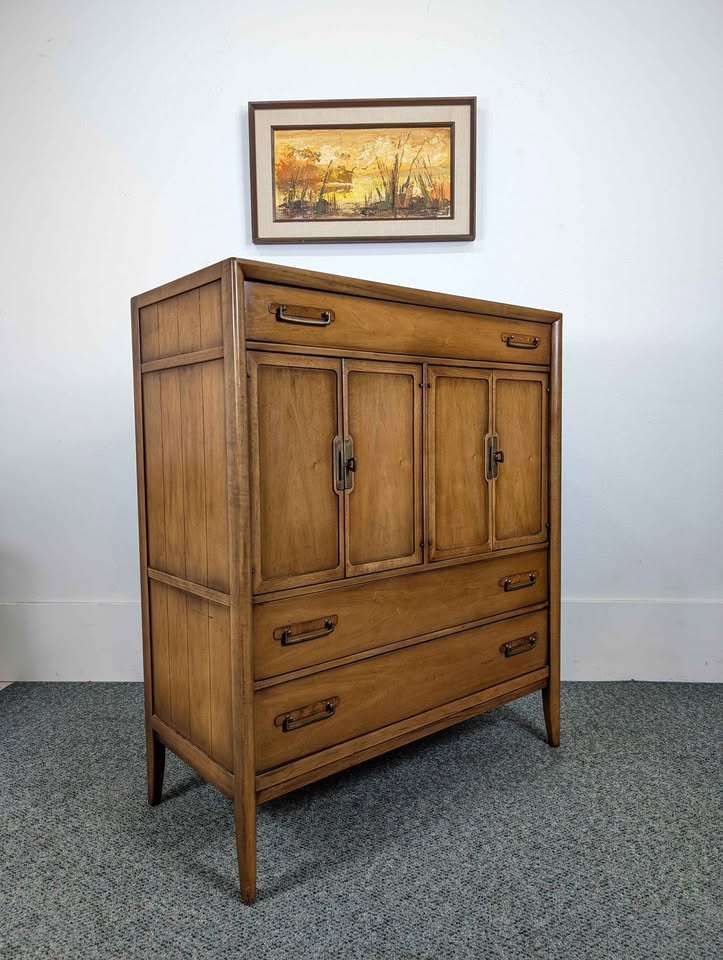 MCM Meridian Collection Gentlemen's Chest Highboy by Drexel