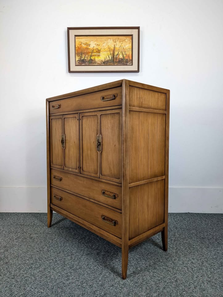 MCM Meridian Collection Gentlemen's Chest Highboy by Drexel