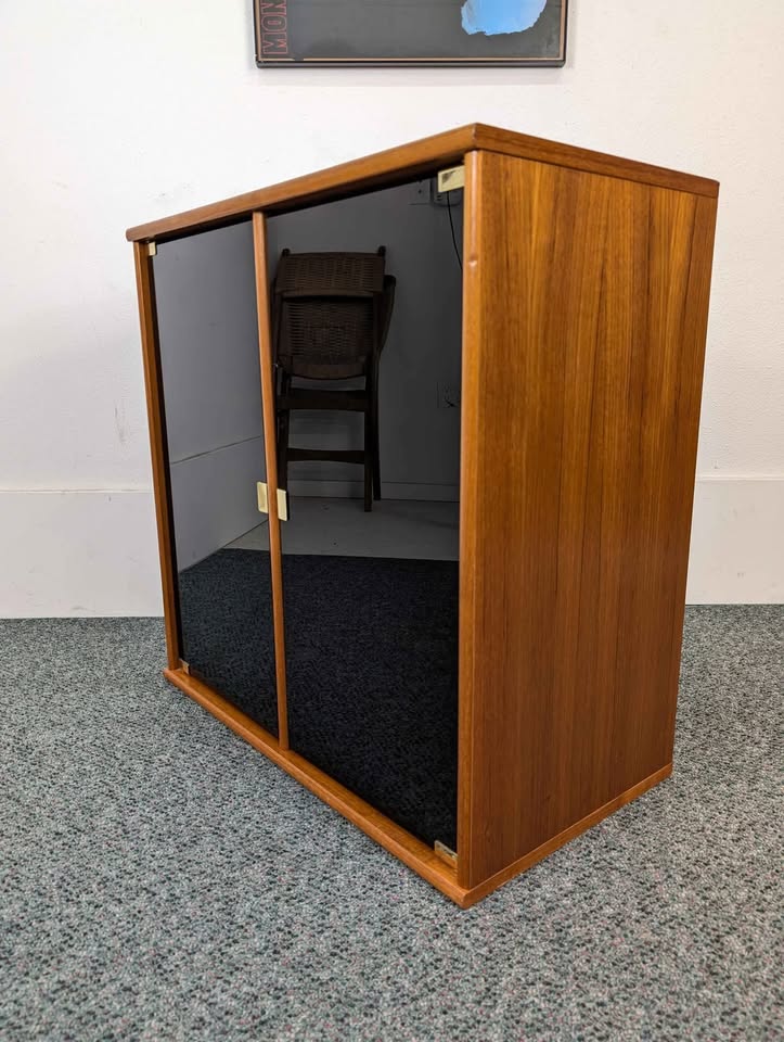 Danish Modern Teak & Smoked Glass Record Player Stand & Storage Media Cabinet