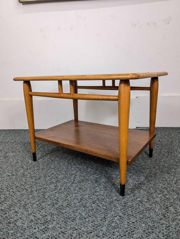 MCM Vintage Acclaim Collection 2 Tiered End Table by Lane