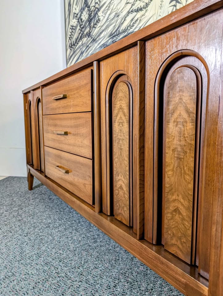 MCM Vintage American Walnut Bar Buffet Credenza
