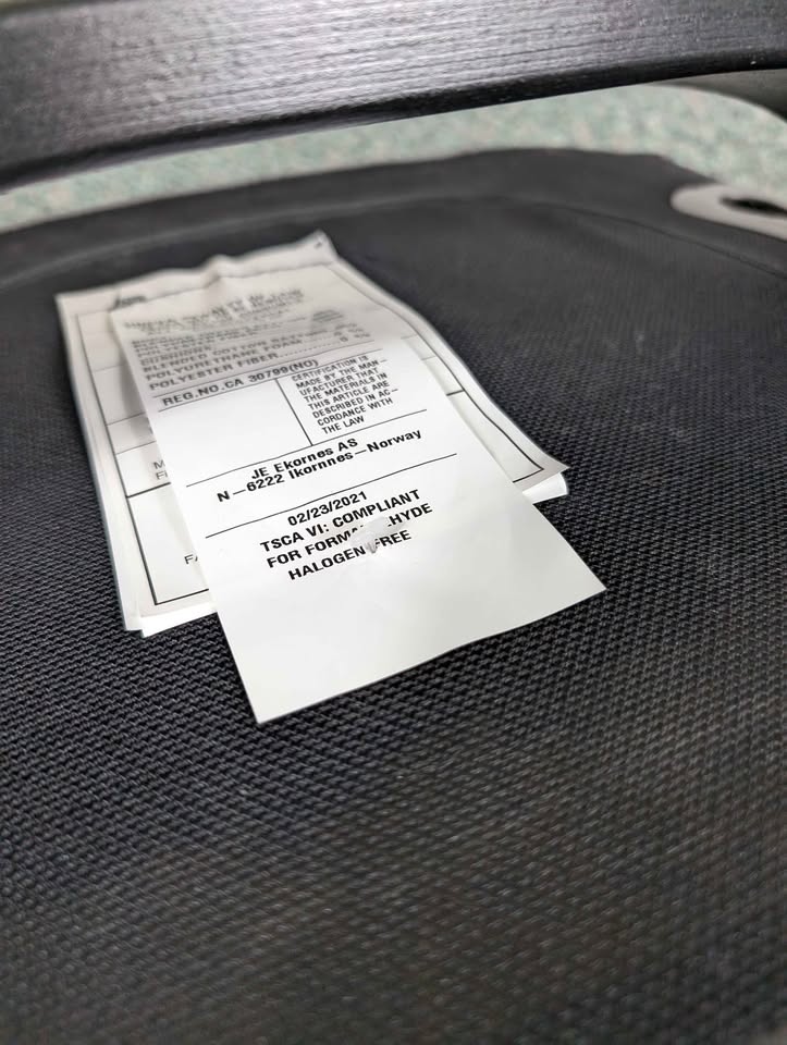 Ekornes Stressless Black Leather Signature Base Lounge Chair Ottoman