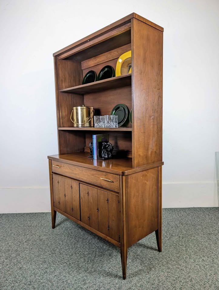 MCM Vintage Broyhill Saga Petite China Hutch Buffet