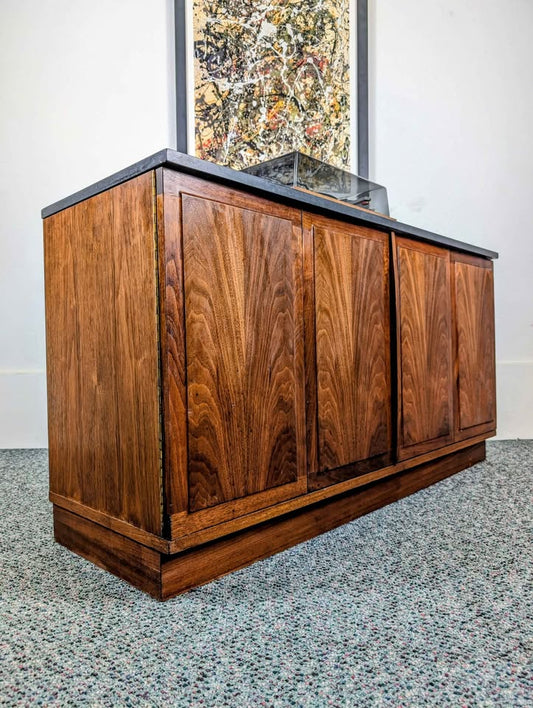 Vintage MCM Record Player Stand / Vinyl Storage Cabinet Credenza